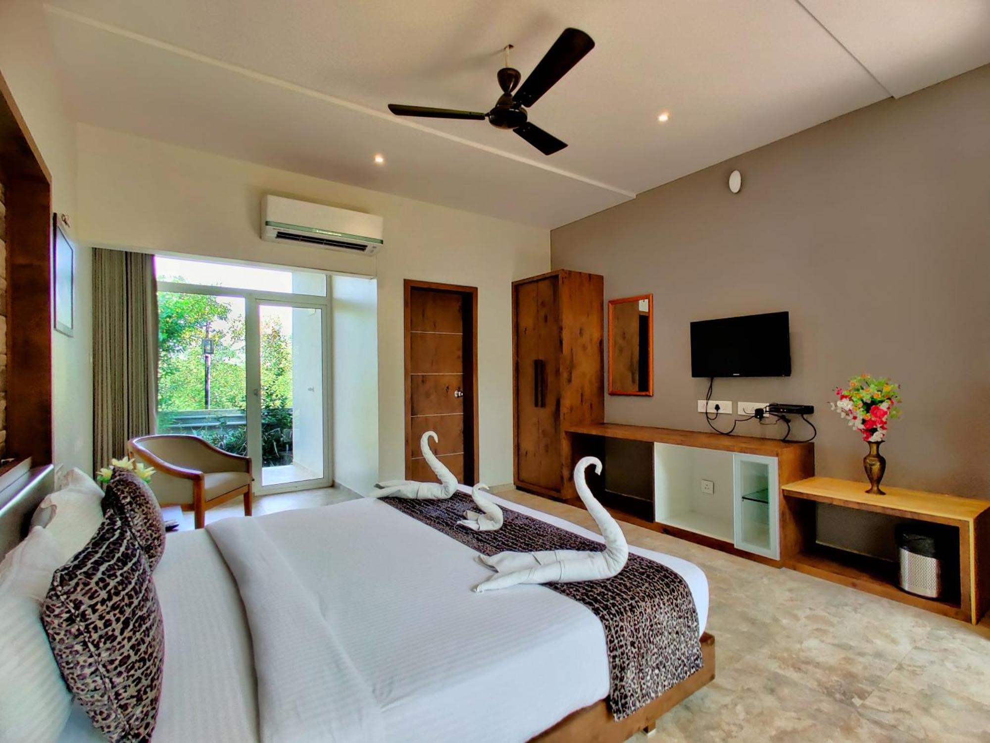 Lion Signature Family Resort Гирский лес Экстерьер фото